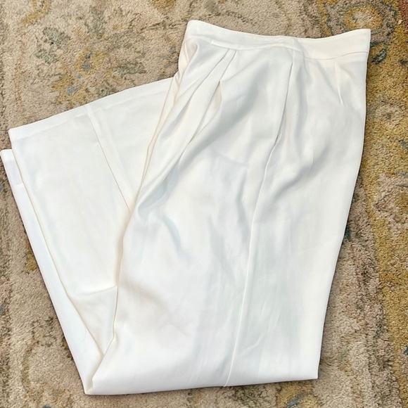 Tobi, Gorgeous, Completely Lined, High-Waisted Cocktail Pants, Size Small - Picture 3 of 12